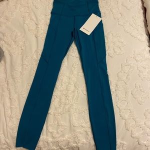 Lululemon Leggings Fast and Free HR 25” Tight sz 2